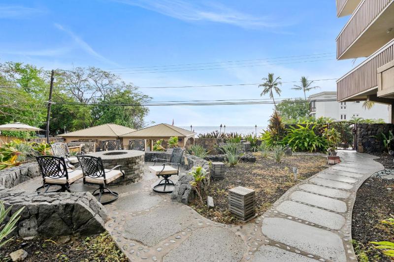 Royal Kahili B204 AC Across From Lyman’s/Banyans - image 6
