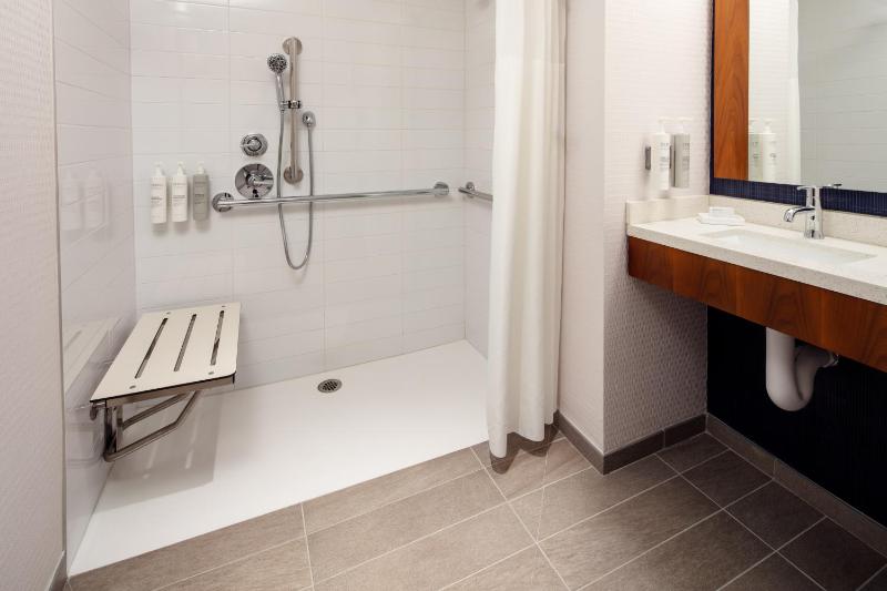 Hampton Inn by Hilton New York Times Square - image 15