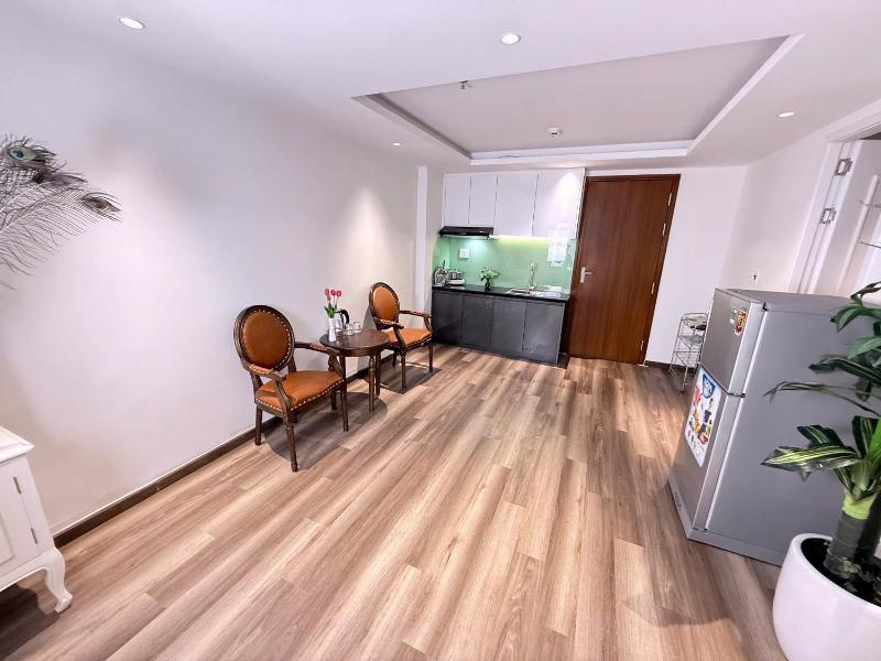 Sweet Home Hotel & Apartment Near My Khe Beach Da Nang - image 13