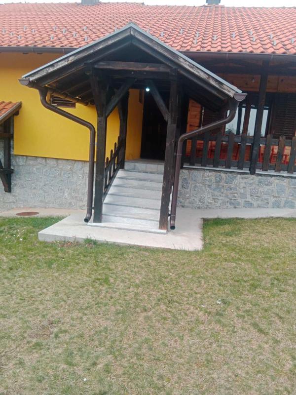 Vikendica Vodice Zlatibor - image 1