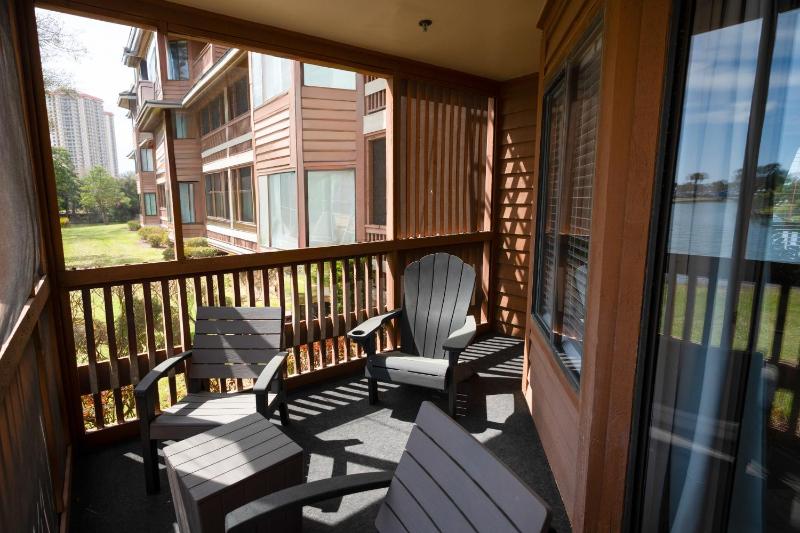 112 Arrowhead – Unique Lakefront 2BR at Kingston condo - image 6