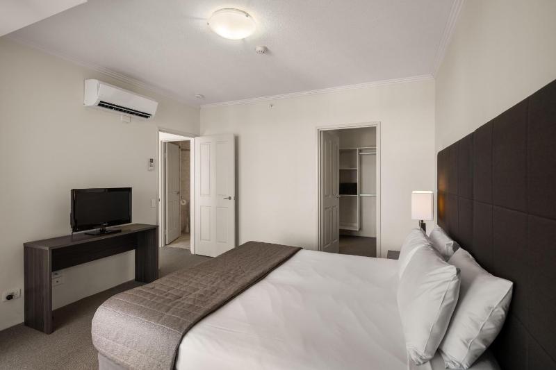 Sun City - Private Apartments Hosted by Coastal Letting Co - image 6