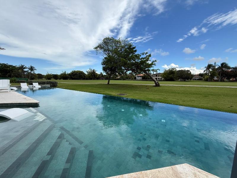 Serenity Home Golf Course Paradise Cocotal Los Corales RD - image 32