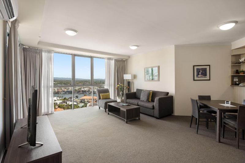 Sun City - Private Apartments Hosted by Coastal Letting Co - image 7