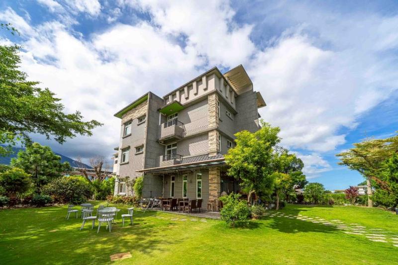 Good Place Garden Leisure Homestay - image 1
