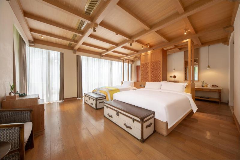 Evergreen Forest Retreat Zhangjiajie Near National Forest Park Avator Park Luxury Nature Escape Free Airport&Train Shuttle Service & Travel itinerary English Speaking Butler - image 9