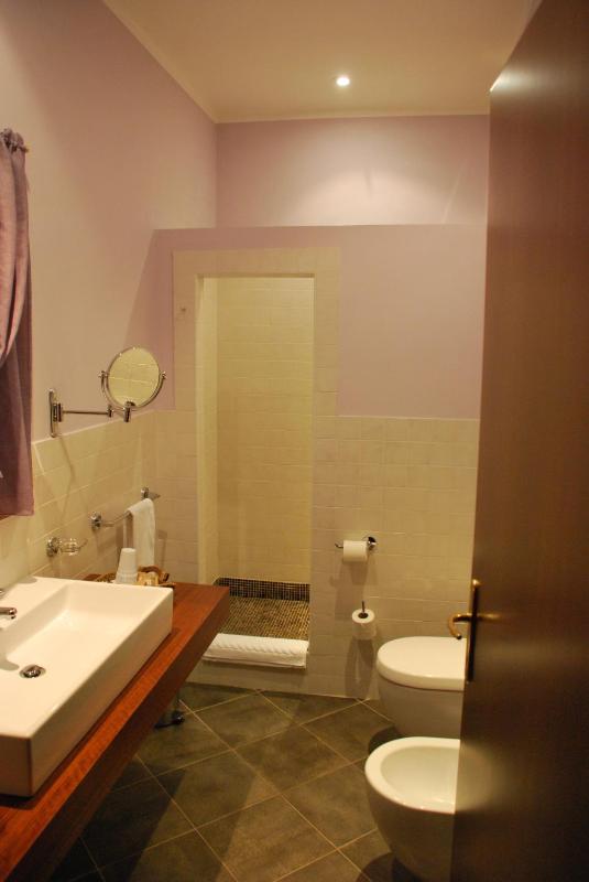 Studio (1 Adult) image 2