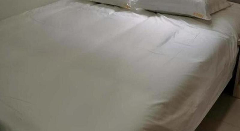 Bestay Hotel Express Nanjing Xinjiekou - image 14