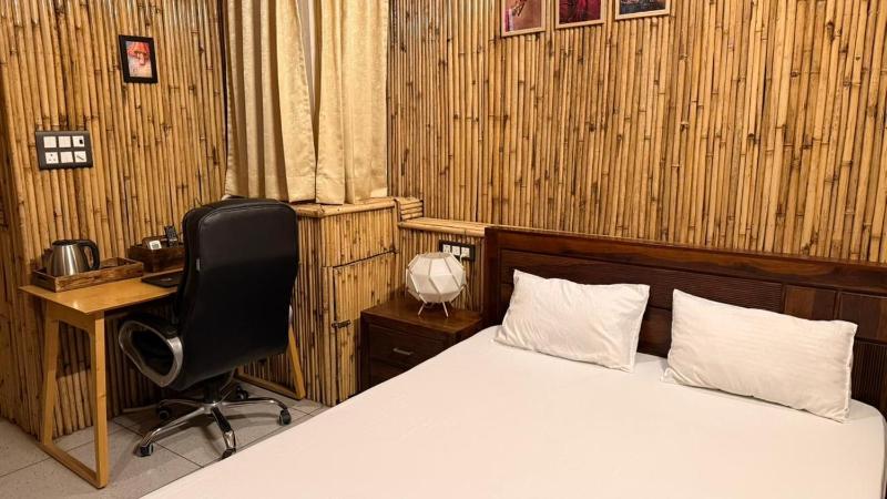 Madhuvana - मधुवन - Cozy Bamboo House on Terrace - image 12