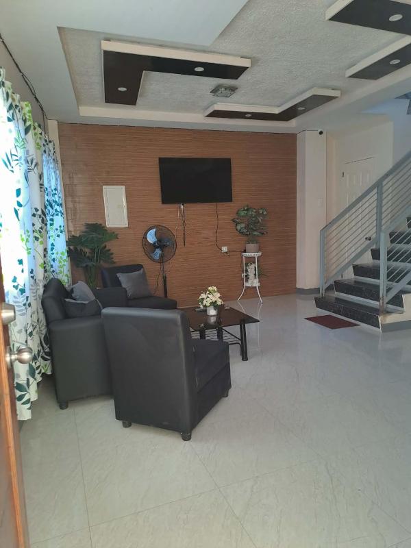 Rweydz Guest Inn - image 17