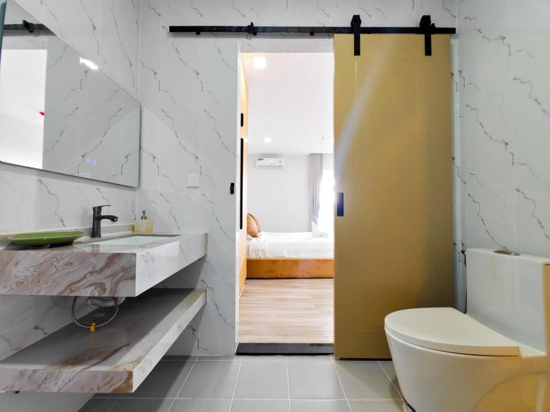 Tiffany Resident Apartment - image 9