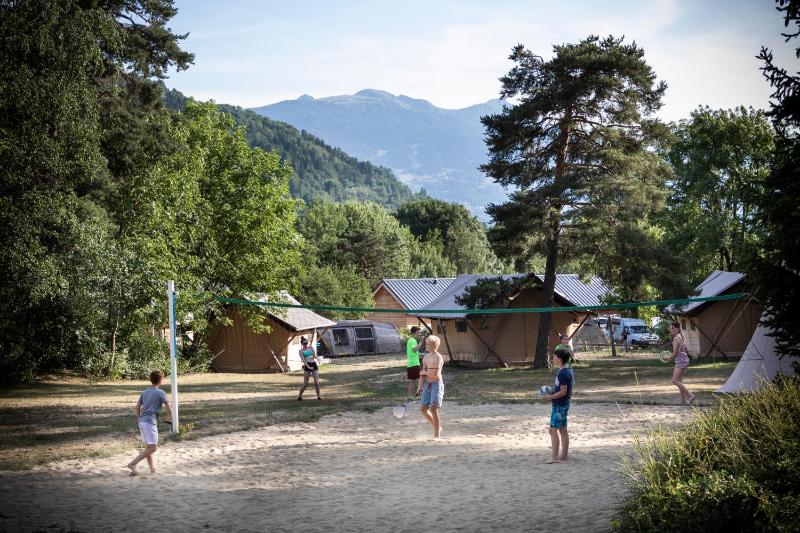 Huttopia Bourg St Maurice - image 11