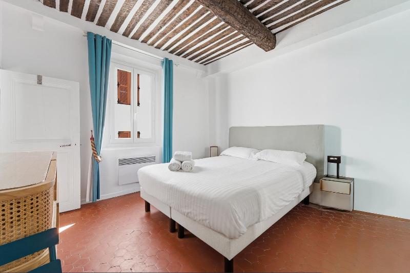 Le Bernardin Duplex - Proche Place Nationale - image 17