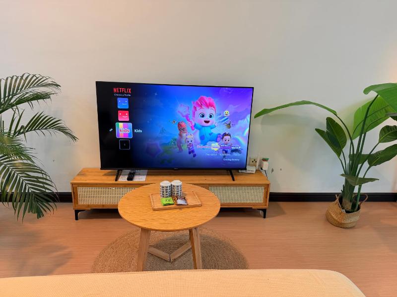 026 NO DEPO Palazio Apartment Muji House Mount Austin Wifi Netflix - image 17