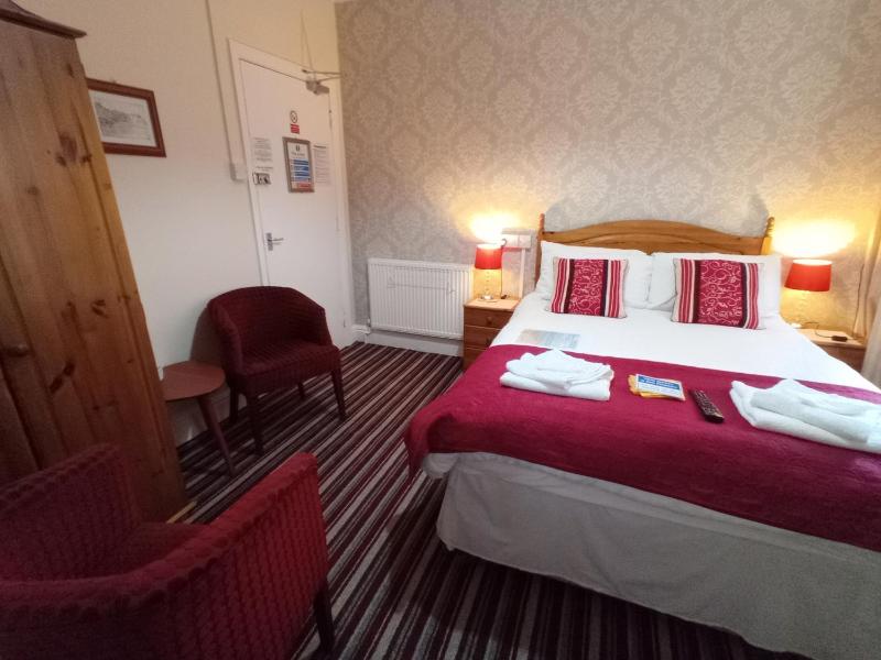 Brackenhurst Guest House - image 15