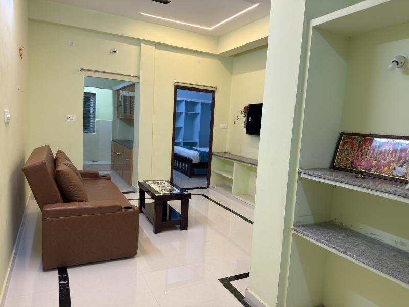 Padmavathi Comfort HomeStay - image 4