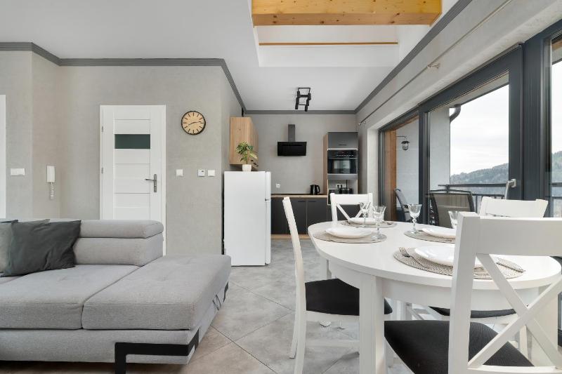 Sunny Apartment with Parking Jacuzzi Sauna & Balcony with Mountain View by Noclegi Renters - image 6
