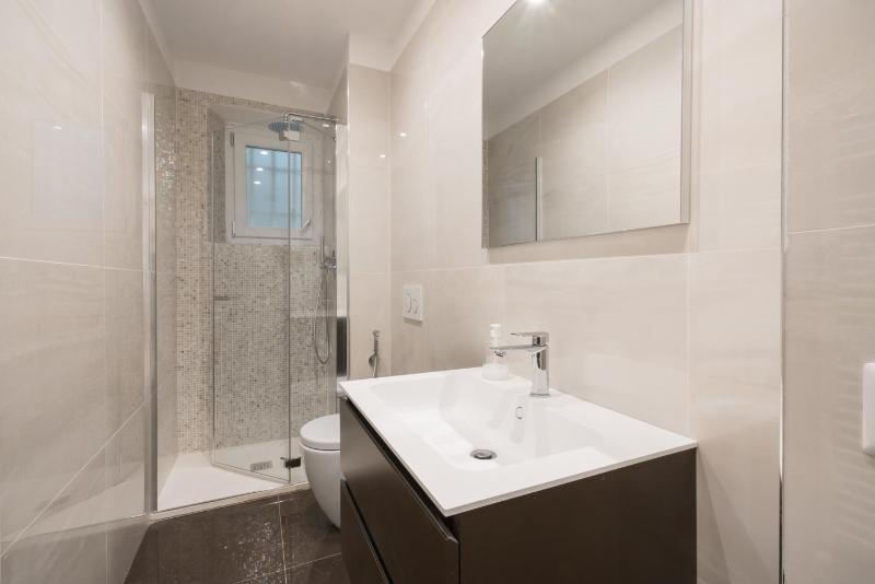 Bargello Apartment With Two Bedroom - image 13