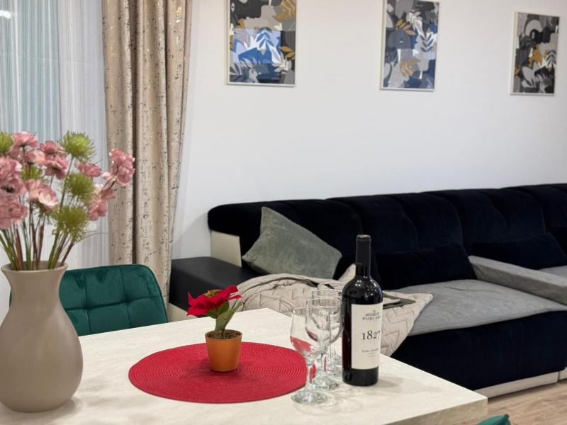 HighStay Brasov Accommodation by Glam Apartments - Parking Option - image 6