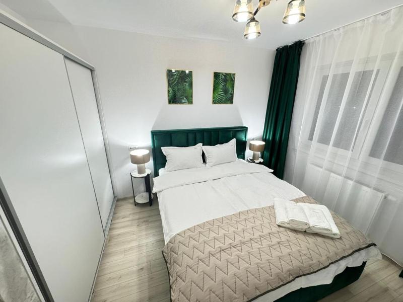 HighStay Brasov Accommodation by Glam Apartments - Parking Option - image 4