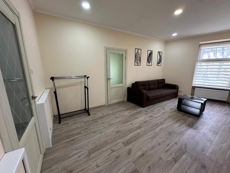 The Snowy Loft by Key&Stay - image 14
