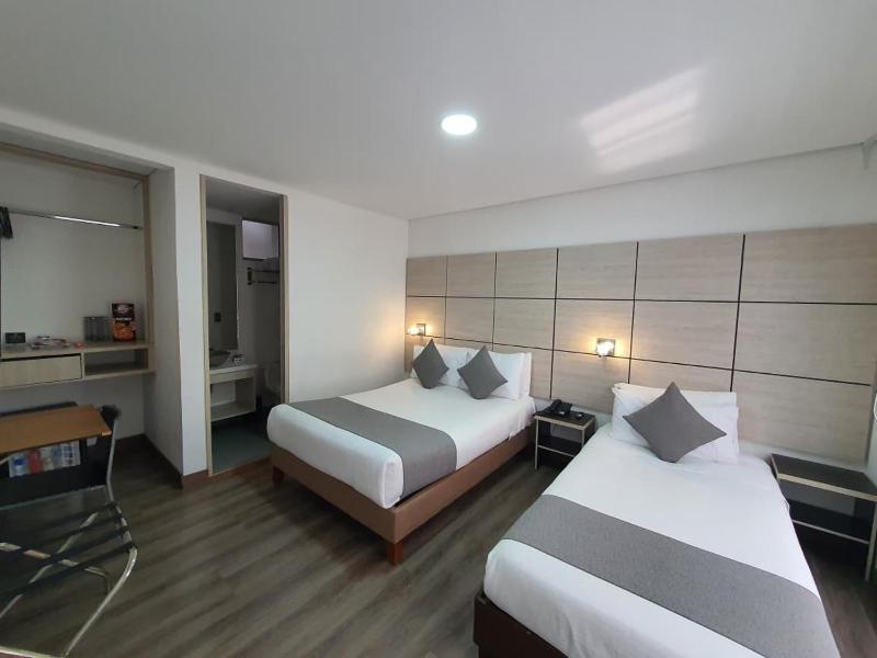 Hotel Bogota Urb - image 13