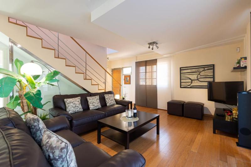Villa del Sur - Luxury with heated pool and BBQ - image 7