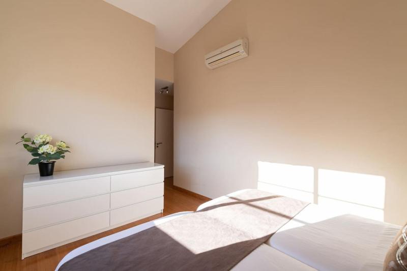 Villa del Sur - Luxury with heated pool and BBQ - image 18