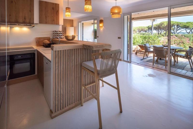 Appartement bord de mer & accès à la plage - image 21