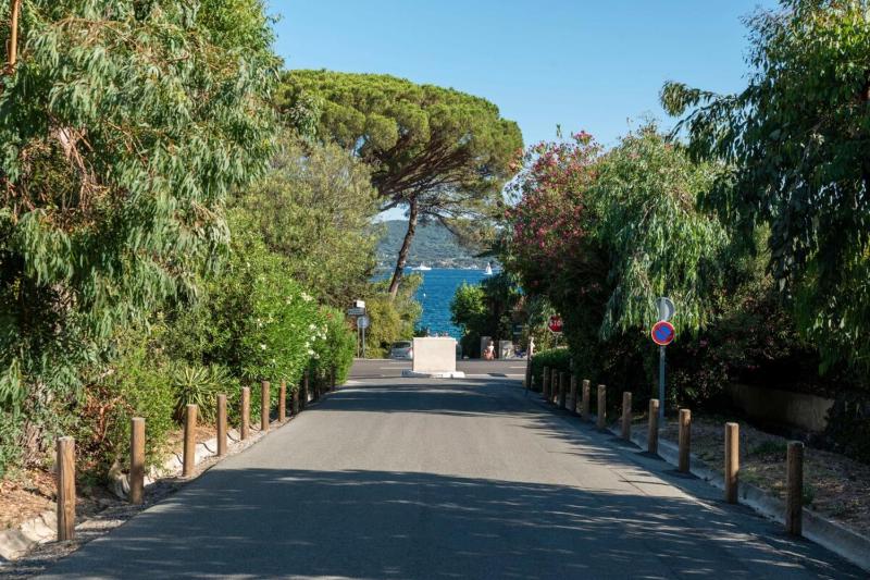 Appartement bord de mer & accès à la plage - image 15