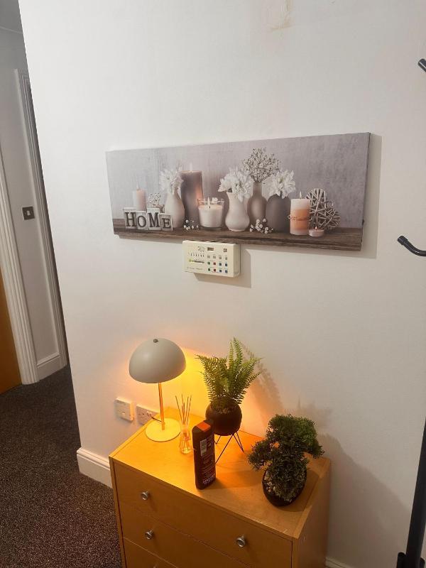 One Bedoom Flat in Birmingham City Centre with Free Underground Parking - image 9