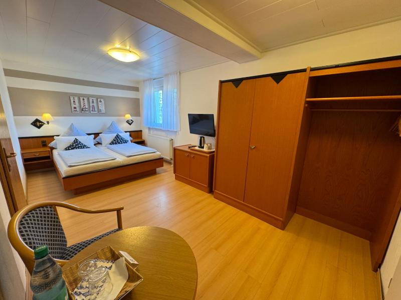 Hotel Zum Hanseaten - image 10