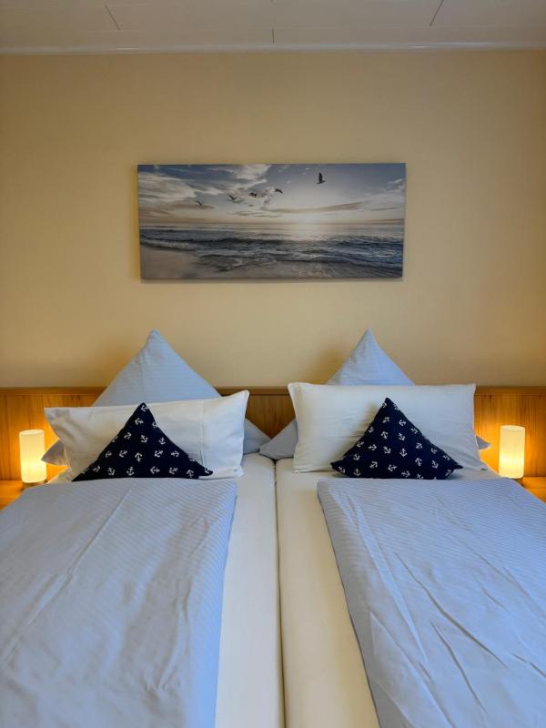 Hotel Zum Hanseaten - image 9
