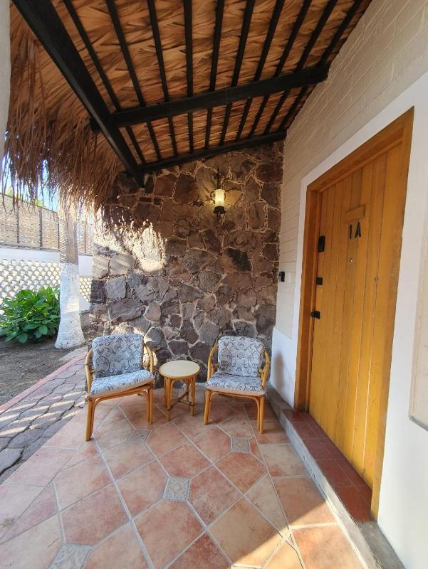 SS 1A Cabaña rustica frente al malecon de La Paz - image 20