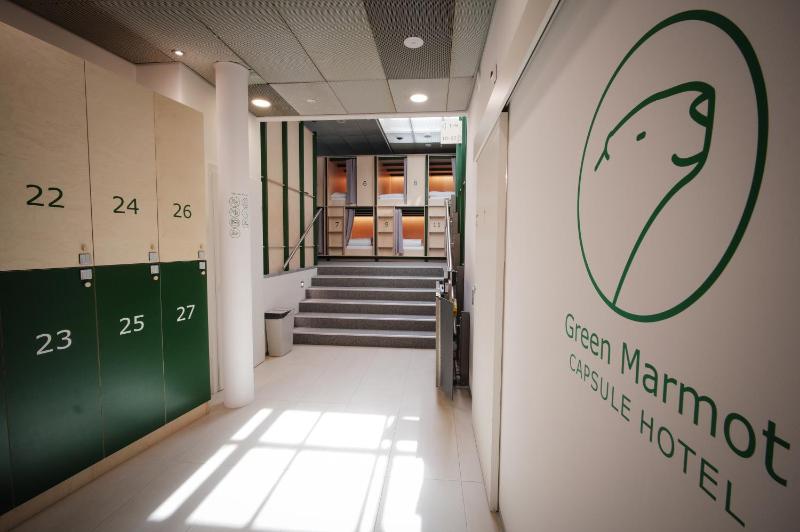 Green Marmot Capsule Hotel Genève - Self check-in - image 16