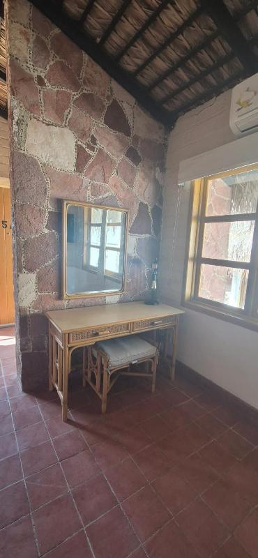 SS 5A Cabaña rustica frente al malecon de La Paz - image 8