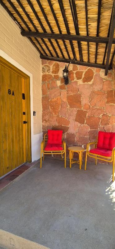 SS 8A Cabaña rustica frente al malecon de La Paz - image 8