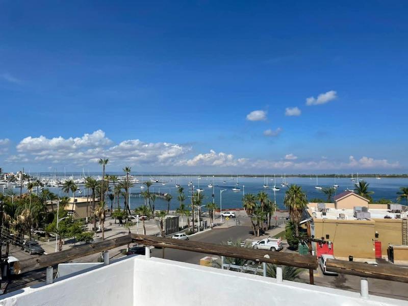SB 301 Suite Frente al Mar - image 10