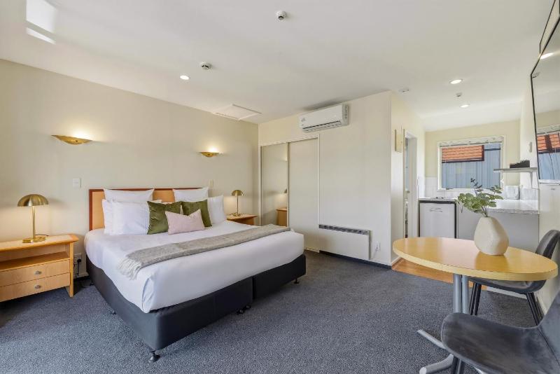 Daffodil Apartments - image 3