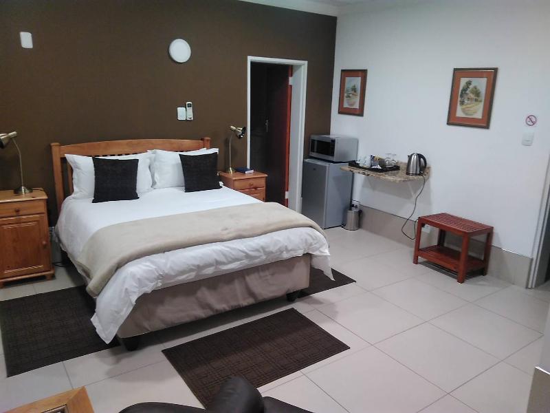 Innes View Guest House - image 13