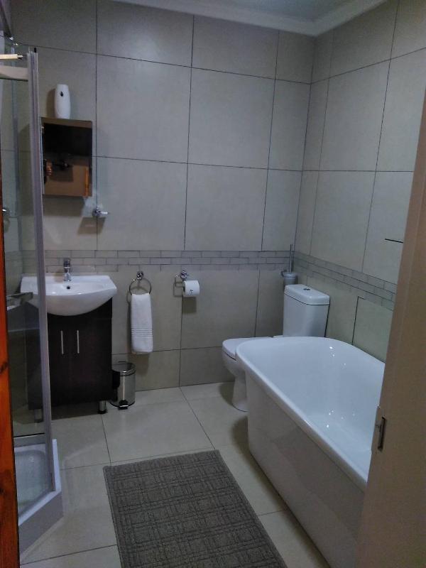 Innes View Guest House - image 16