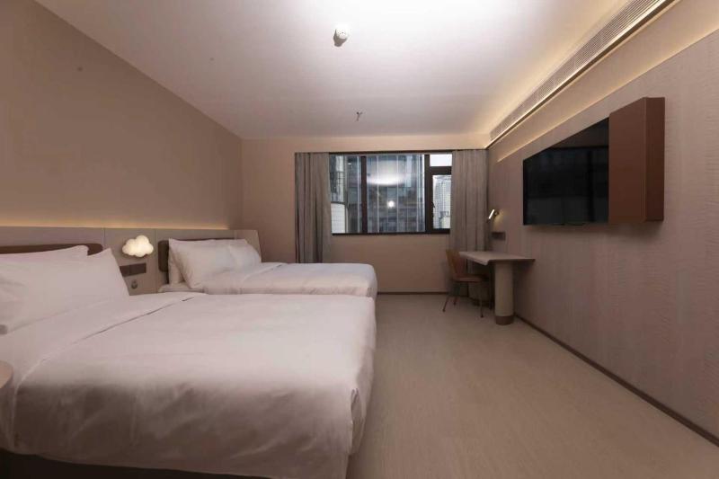 Hanting Hotel Nanjing Xinjiekou Deji Plaza - image 23