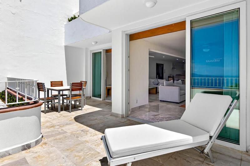 Upscale bayview villa with hot tub private terrace pool & stylish interiors - image 15