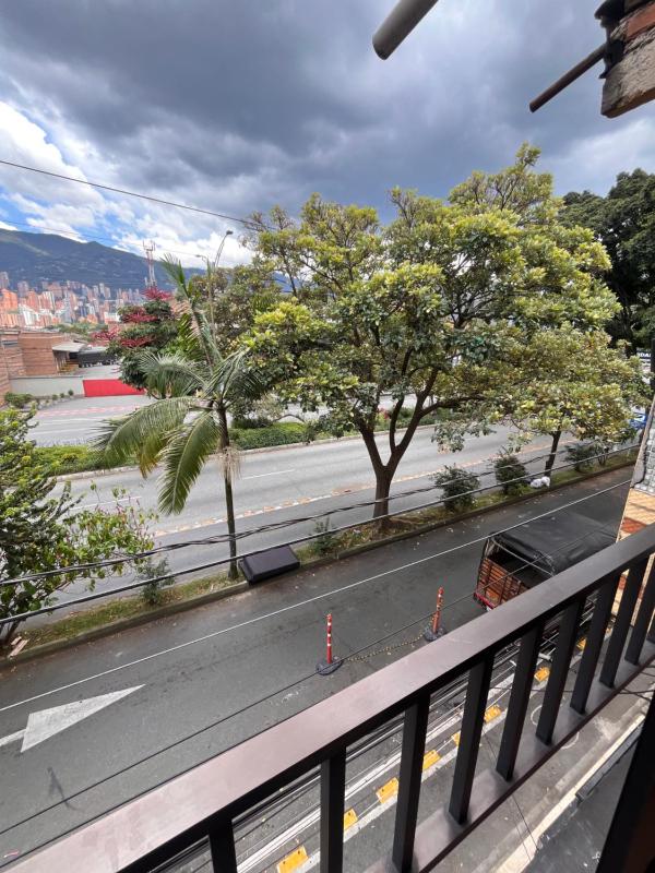 Aparta-loft sencillo Medellín Guayabal - image 4