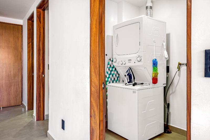 2nd-floor condo with heated outdoor pool grills balcony W/D AC - image 2
