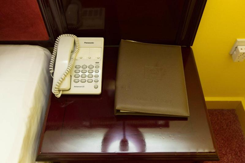 Standard Single Room image 2
