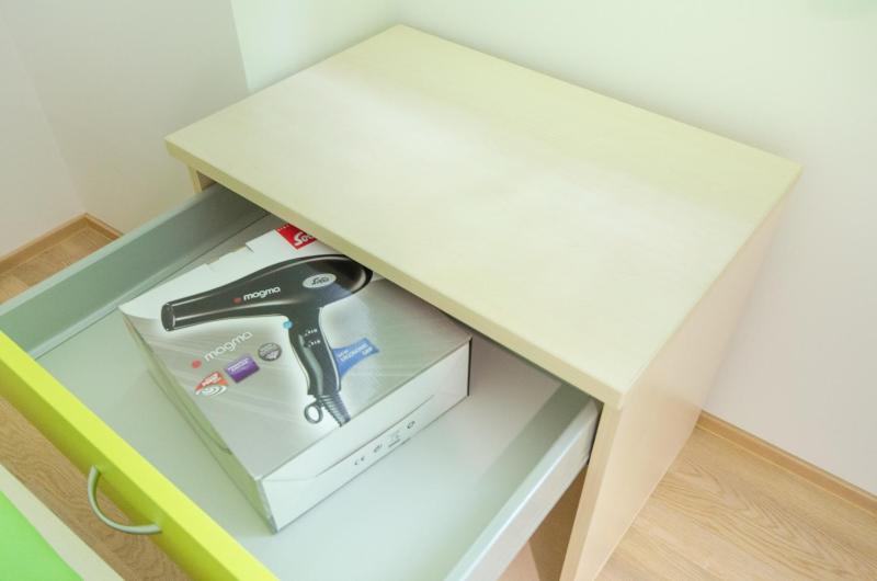 Quadruple Room image 4