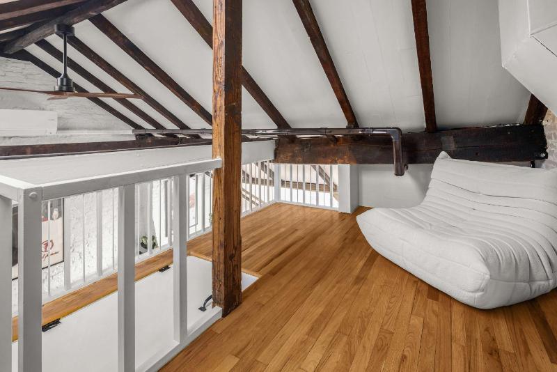 Macdougal Residence Classic 1BR Brick Loft in Greenwich Village - image 16