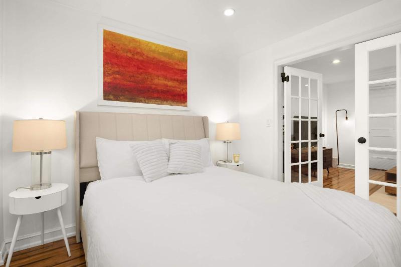 Madison Gardens by StayHaus Luxe Flatiron 1BR - image 9