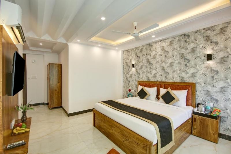 Hotel The Emporio Grand Near Vaishali Metro Station 3-star Hotel l Vaishali Ghaziabad - image 39